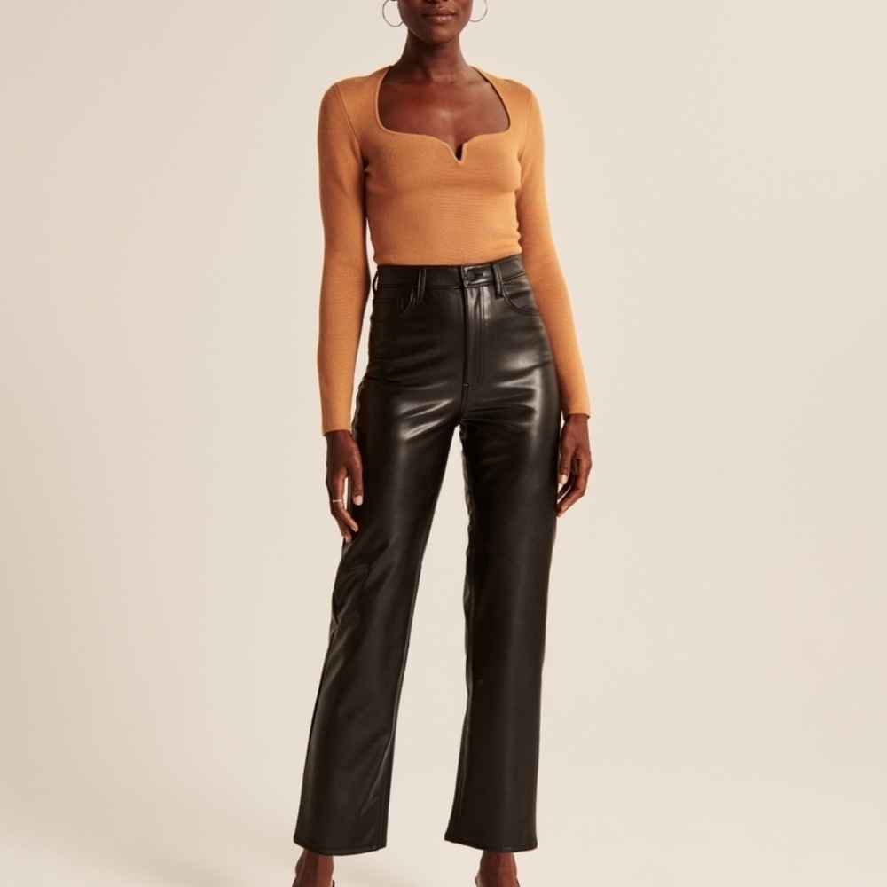 ABERCROMBIE Vegan Leather Ankle Straight Pants – Black | 25 XShort. NWT
